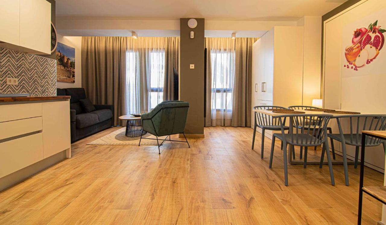 Apartamentos Leonor Málaga Eksteriør billede