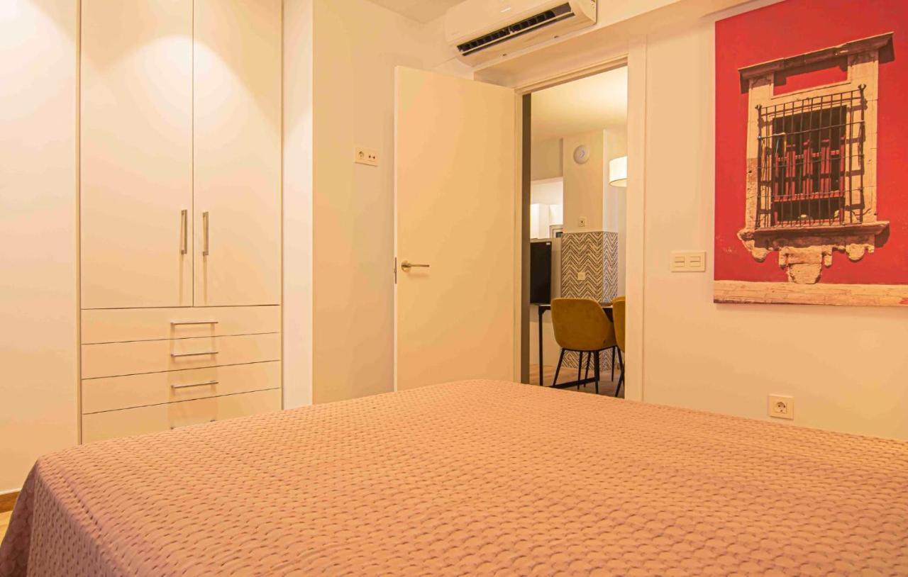 Apartamentos Leonor Málaga Eksteriør billede